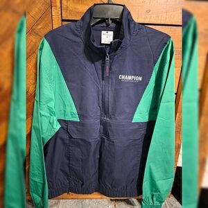NWT! Champion Game Day Woven Quart Jacket Sz. Medium